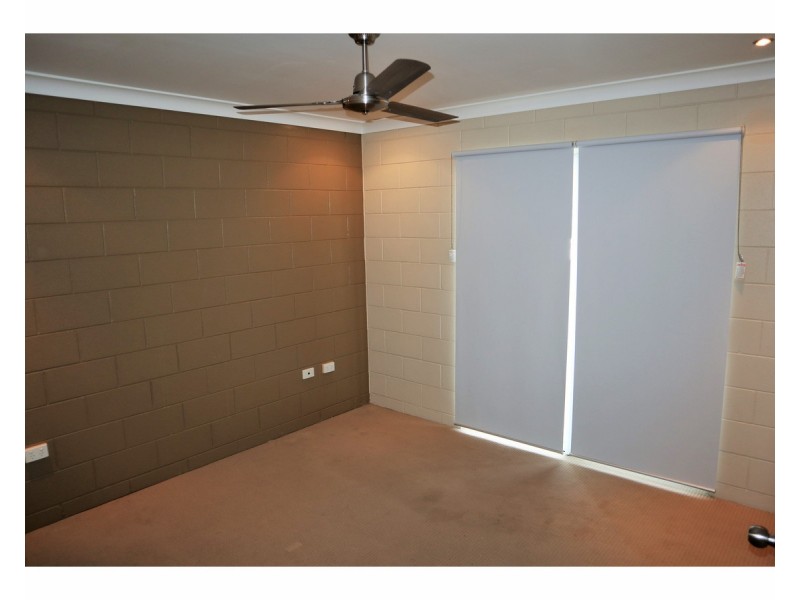 2/7 Alroy Street, Pimlico QLD 4812