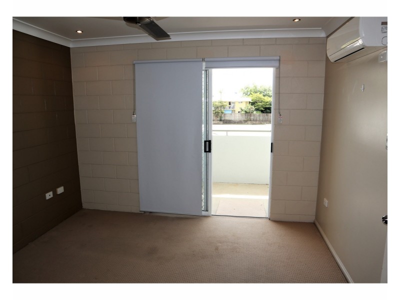 2/7 Alroy Street, Pimlico QLD 4812