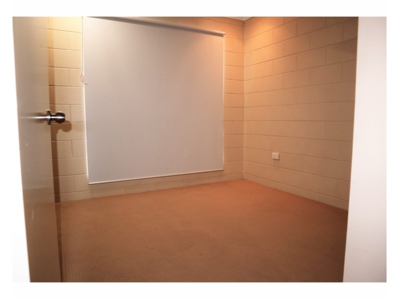 2/7 Alroy Street, Pimlico QLD 4812