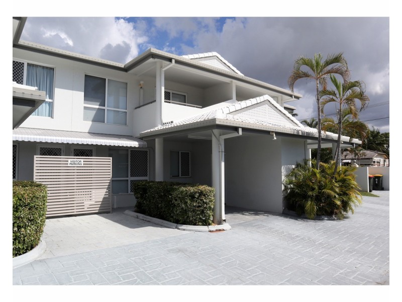 2/7 Alroy Street, Pimlico QLD 4812