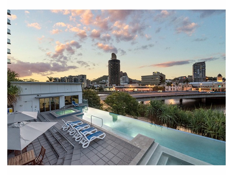 1206/2 Dibbs Street, South Townsville QLD 4810