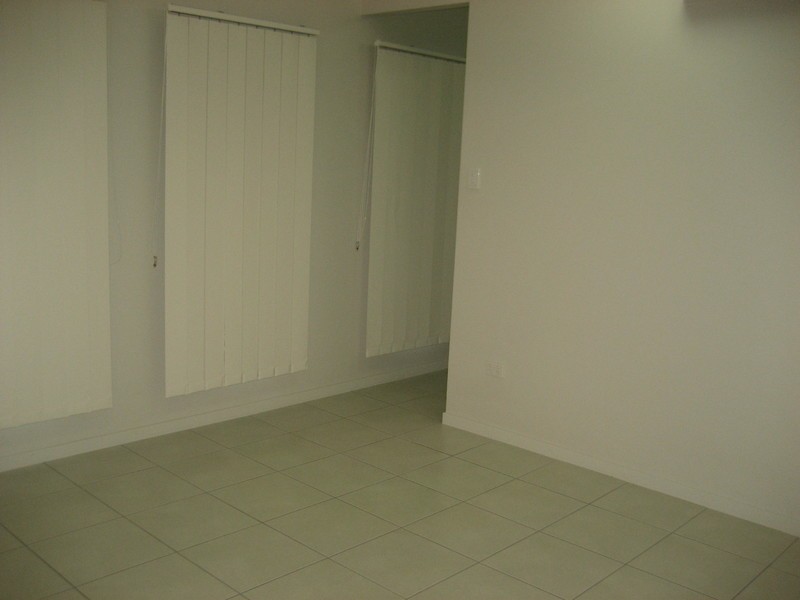 26 Stephanie Street, Rasmussen QLD 4815