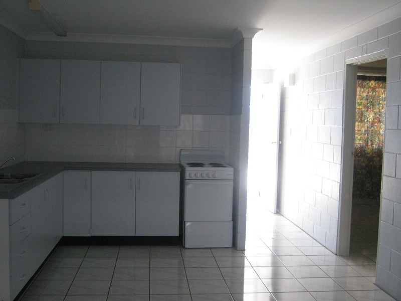 3/15 Rose Street, North Ward QLD 4810