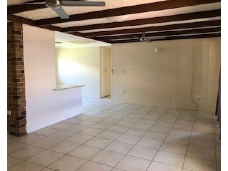 2/6 Elizabeth Street, Aitkenvale QLD 4814