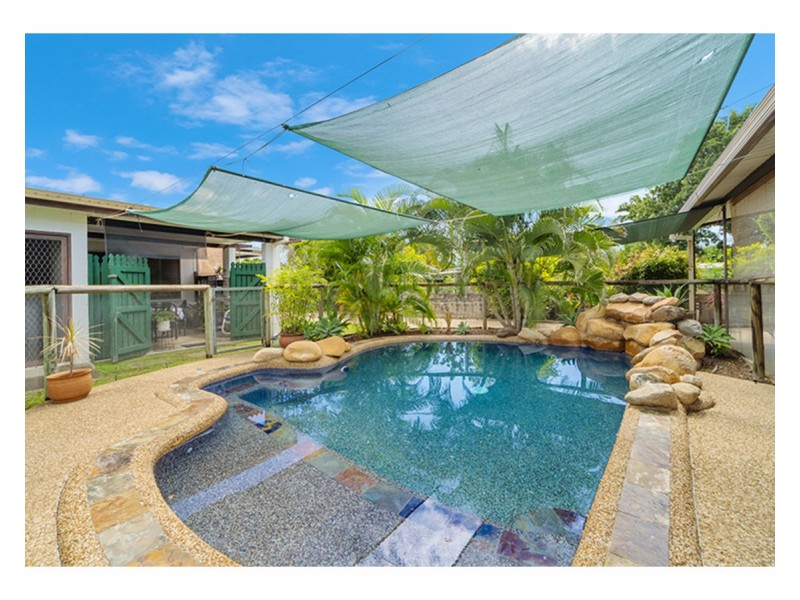 5 Halstead Street, Gulliver QLD 4812