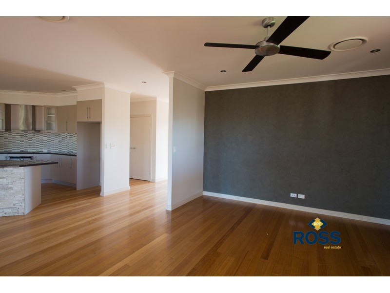 12 Stenhouse Court, Mount Low QLD 4818