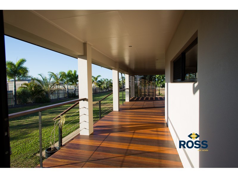 12 Stenhouse Court, Mount Low QLD 4818