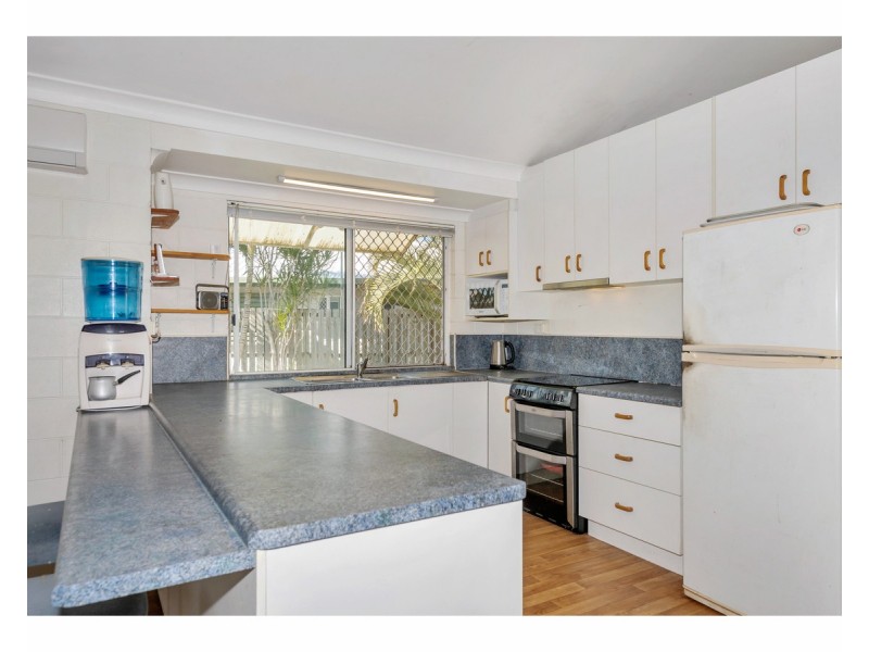 11 Sentosa Court, Kelso QLD 4815