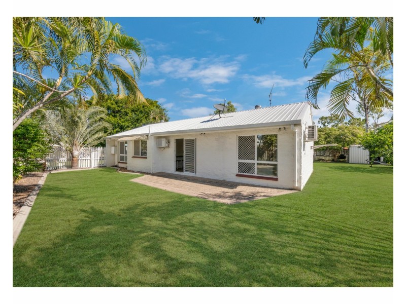 11 Sentosa Court, Kelso QLD 4815