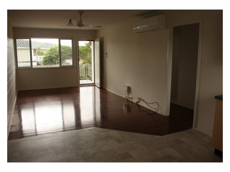 2/44 McBride Street, Kirwan QLD 4817