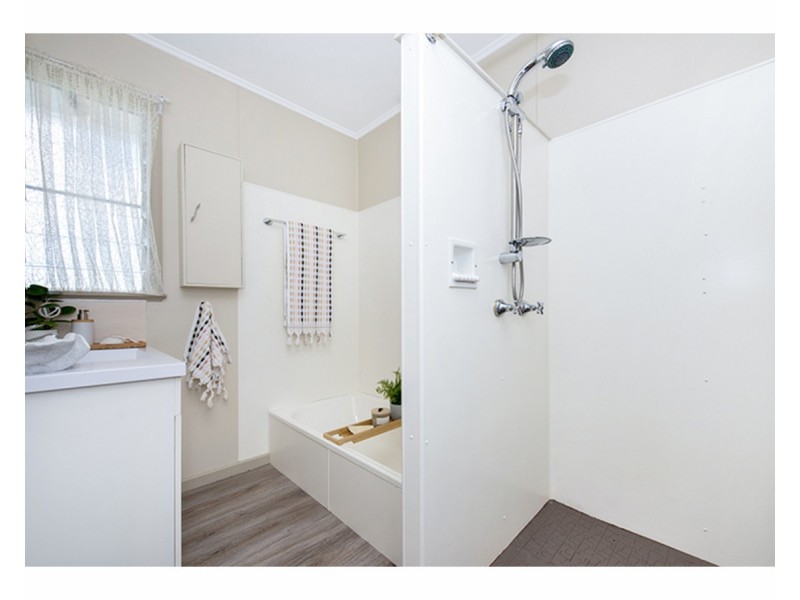 6 Maroong Street, Currajong QLD 4812