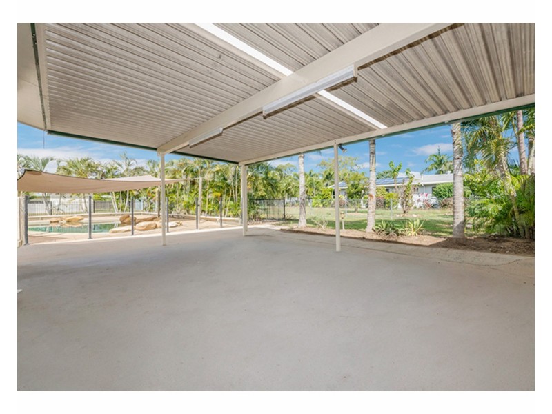 1 Nicholas Court, Deeragun QLD 4818