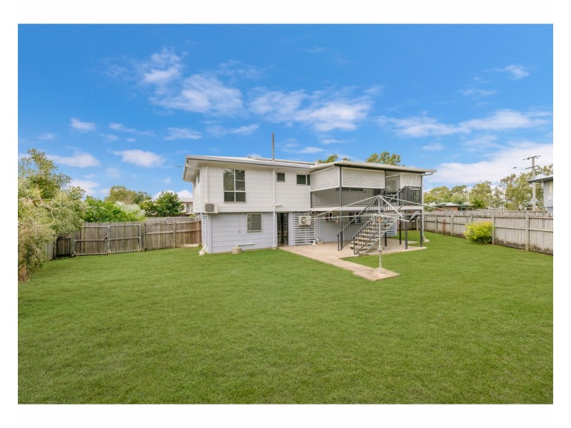 4 Hutchins Street, Heatley QLD 4814