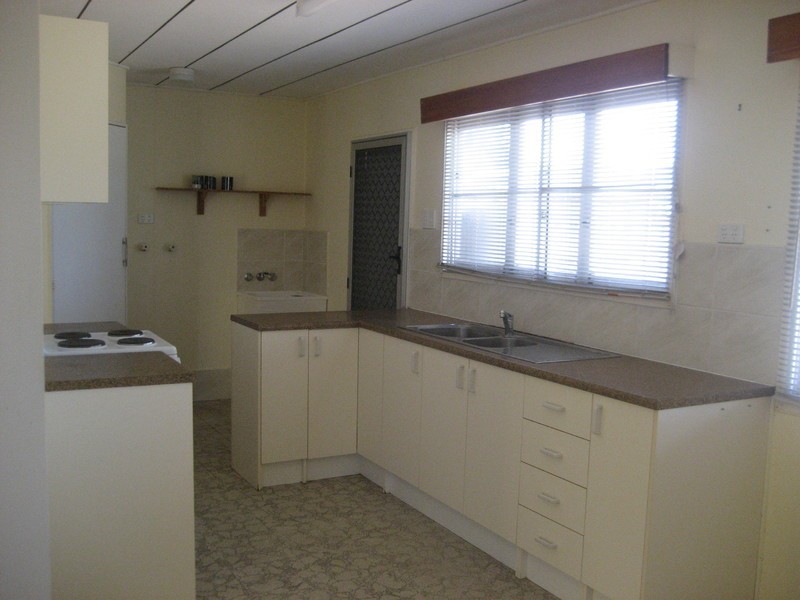 45 Wentworth Avenue, Mundingburra QLD 4812