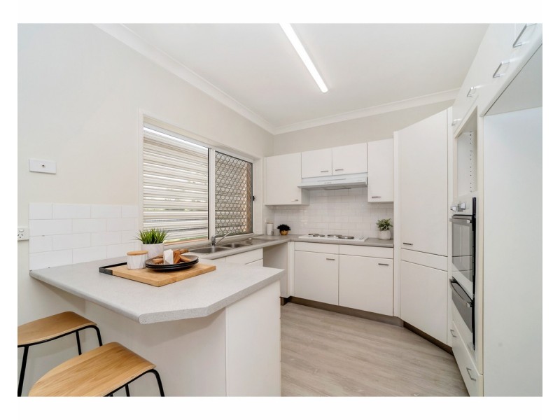 44 Chiquita Avenue, Rasmussen QLD 4815