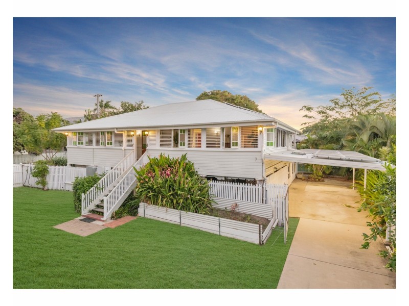 7 China Street, Mundingburra QLD 4812