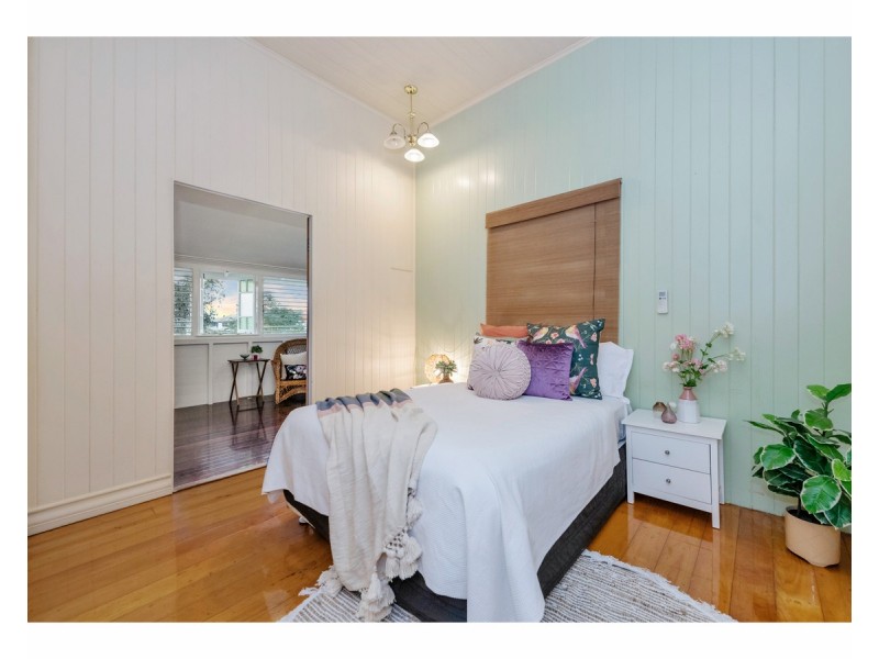 7 China Street, Mundingburra QLD 4812