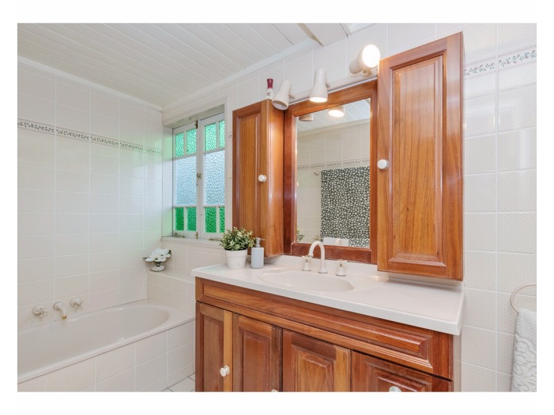 7 China Street, Mundingburra QLD 4812