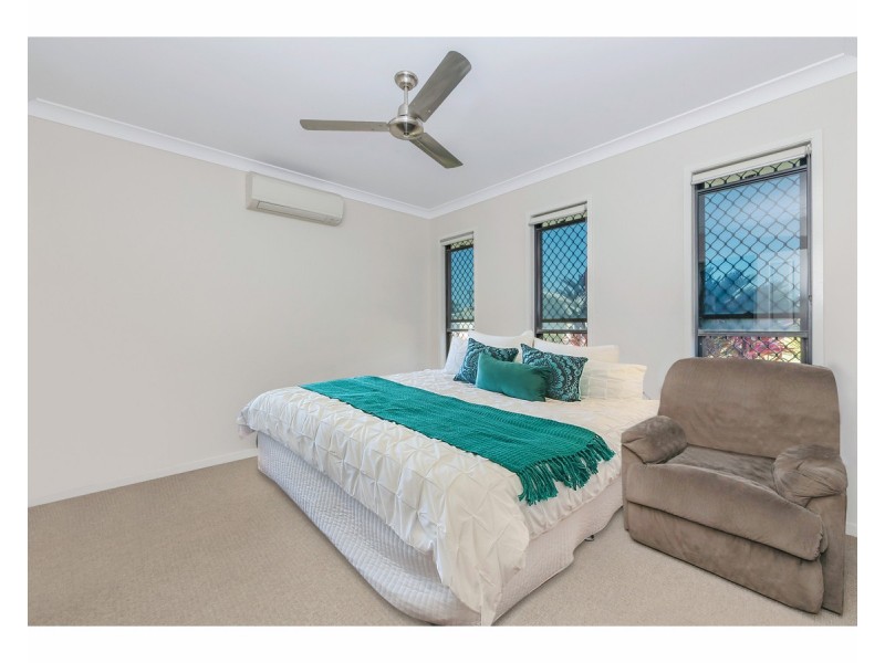 10 Burlingon Circuit, Mount Louisa QLD 4814