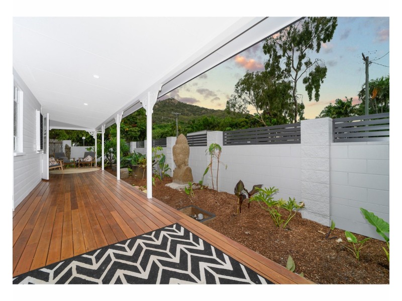 14 Margaret Street, West End QLD 4810