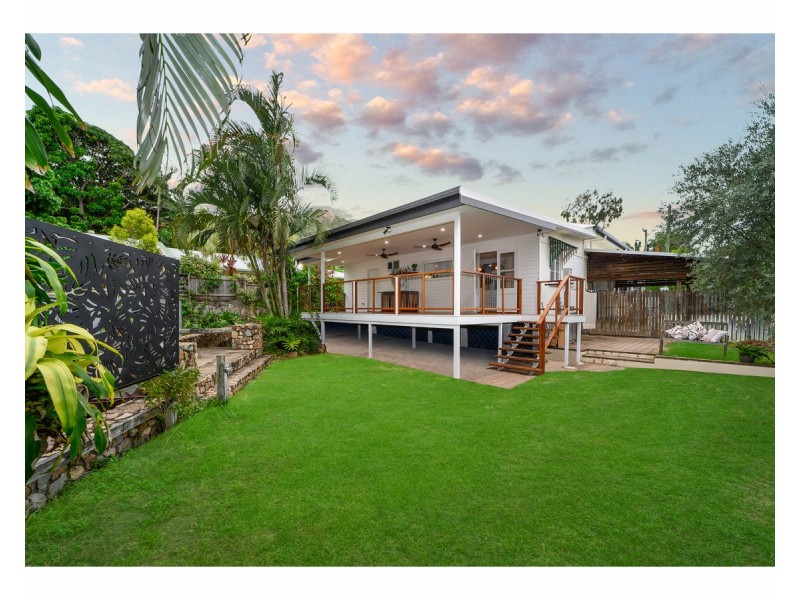 14 Margaret Street, West End QLD 4810