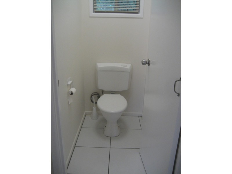 26 Tottenham Street, Kirwan QLD 4817