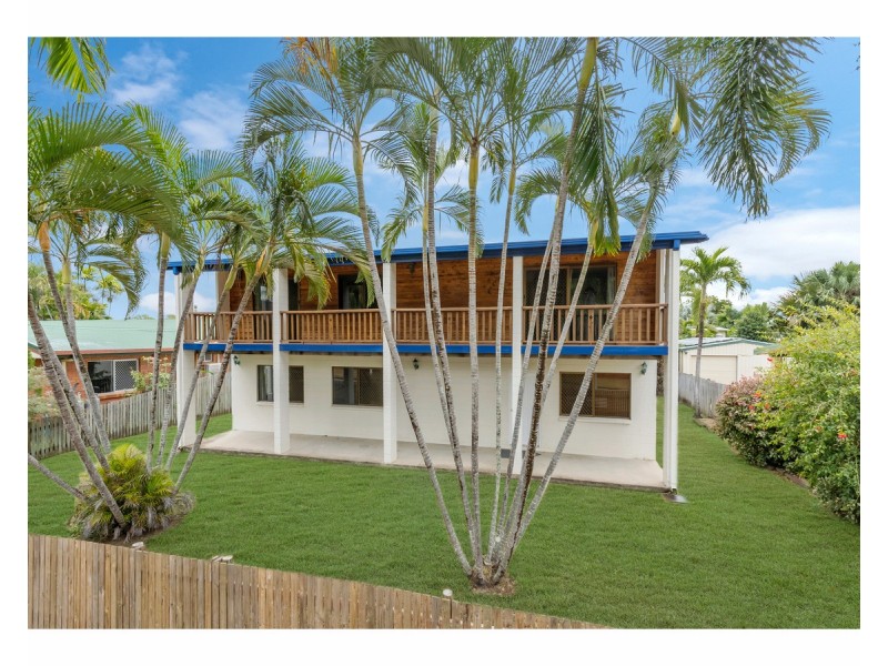 9 Peter Street, Kelso QLD 4815