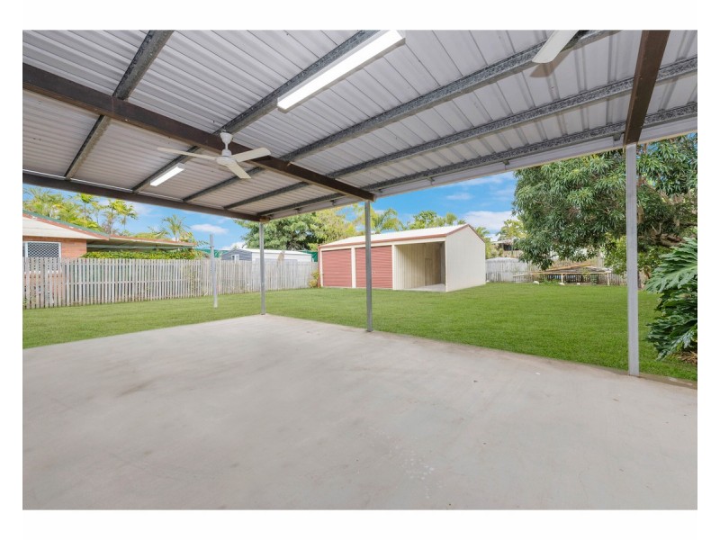 9 Peter Street, Kelso QLD 4815