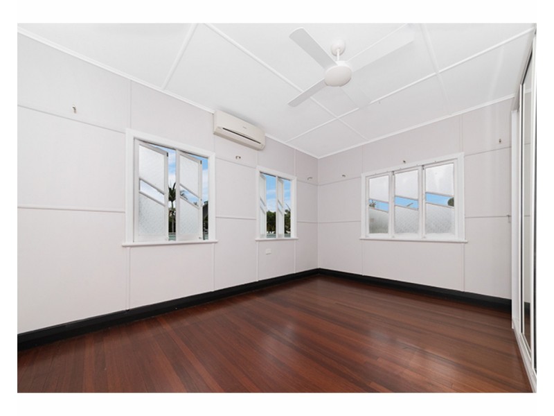 10 Tyrrell Street, Gulliver QLD 4812