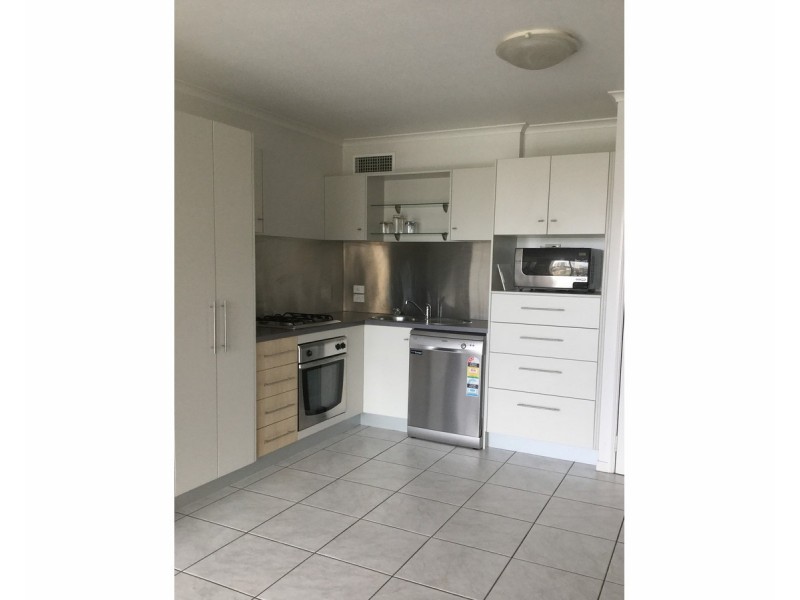 35/51 – 69 Stanley Street, Townsville City QLD 4810