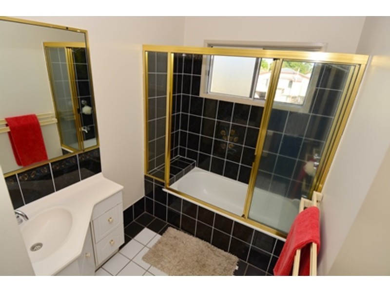 3/32 Kitchener Road, Pimlico QLD 4812