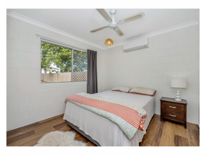 204 Upper Miles Avenue, Kelso QLD 4815