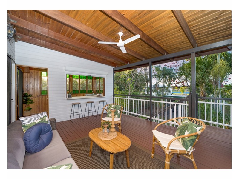 17 Urquhart Street, Currajong QLD 4812