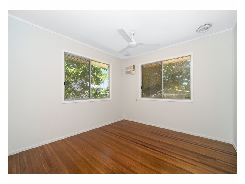 12 Kittyhawk Crescent, Kirwan QLD 4817