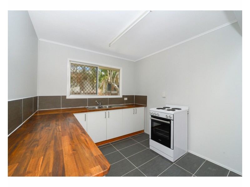 12 Kittyhawk Crescent, Kirwan QLD 4817