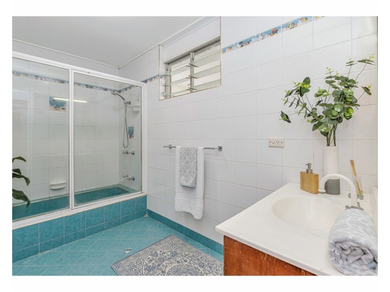 8 Spiceley Crescent, Heatley QLD 4814