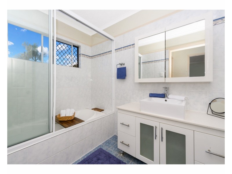 101 Hammett Street, Currajong QLD 4812