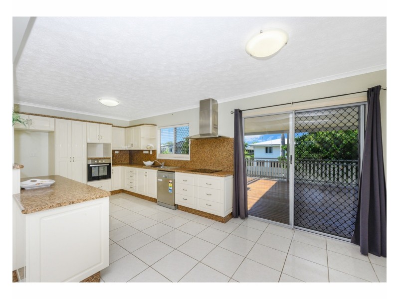 101 Hammett, Currajong QLD 4812