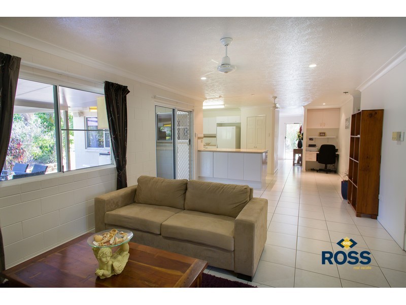 36 Flagstone Avenue, Rangewood QLD 4817