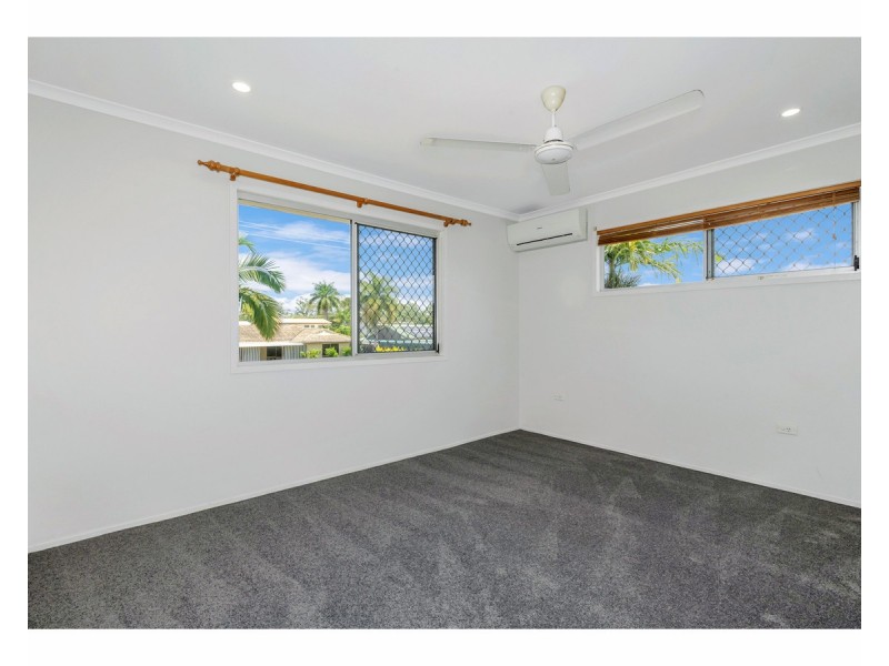 8 Roma Court, Kelso QLD 4815