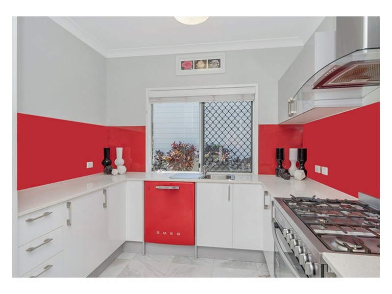 419 Charles Street, Kirwan QLD 4817