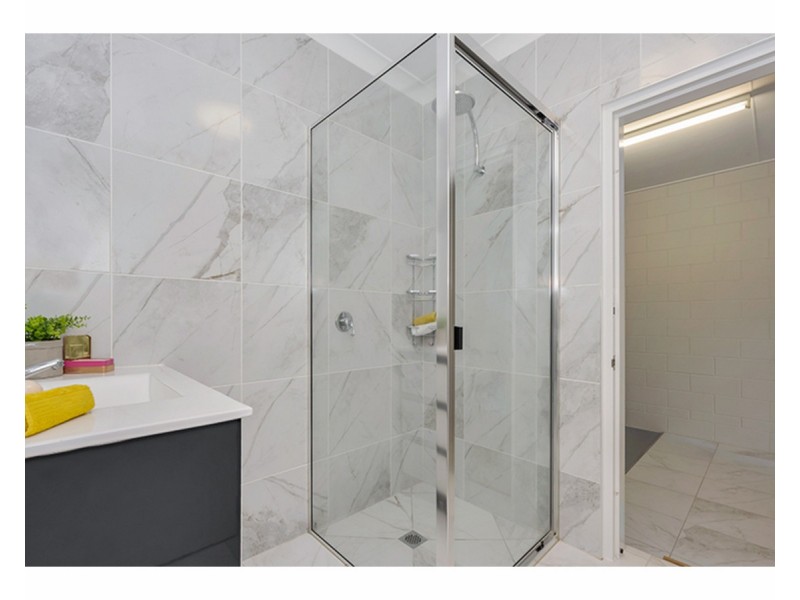 419 Charles Street, Kirwan QLD 4817