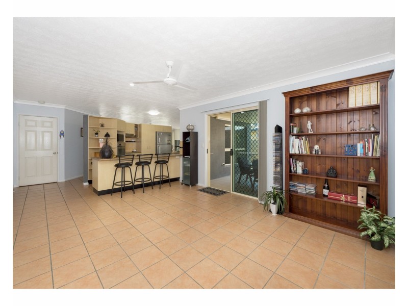 5 Senna Place, Kirwan QLD 4817