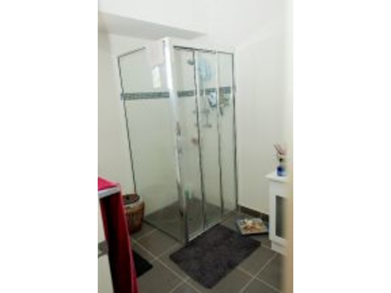 13 Shark Court, Mount Louisa QLD 4814