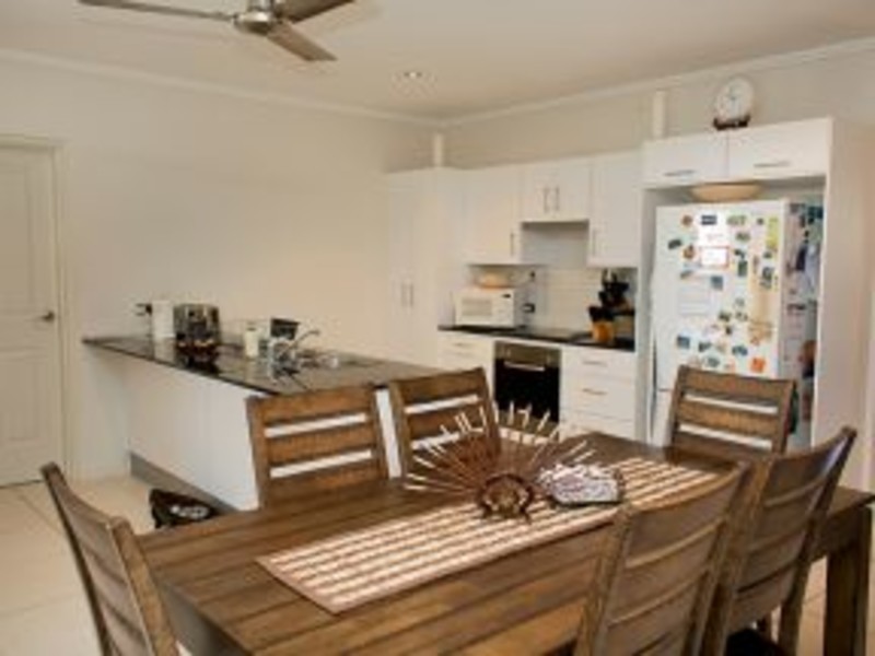 13 Shark Court, Mount Louisa QLD 4814