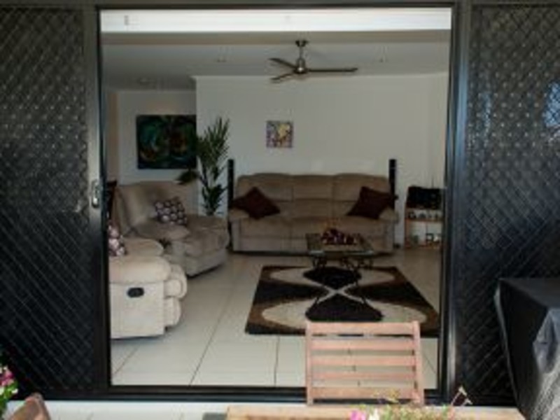 13 Shark Court, Mount Louisa QLD 4814