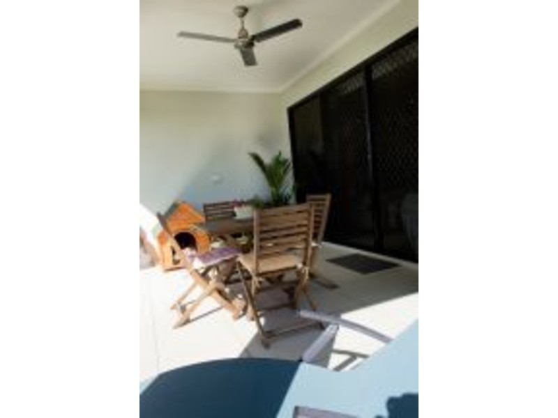 13 Shark Court, Mount Louisa QLD 4814