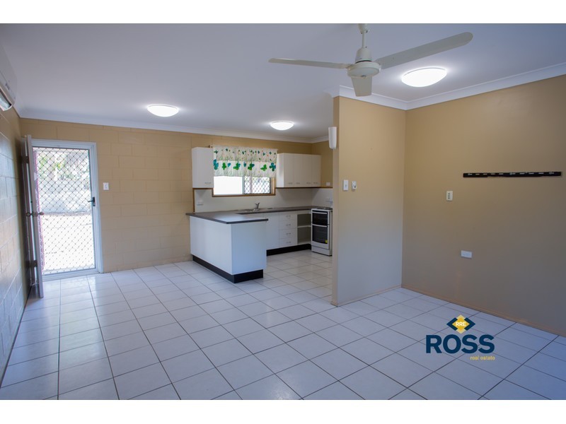 32 Catherine Crescent, Kelso QLD 4815