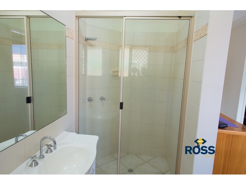 8 Sullivan Place, Kirwan QLD 4817