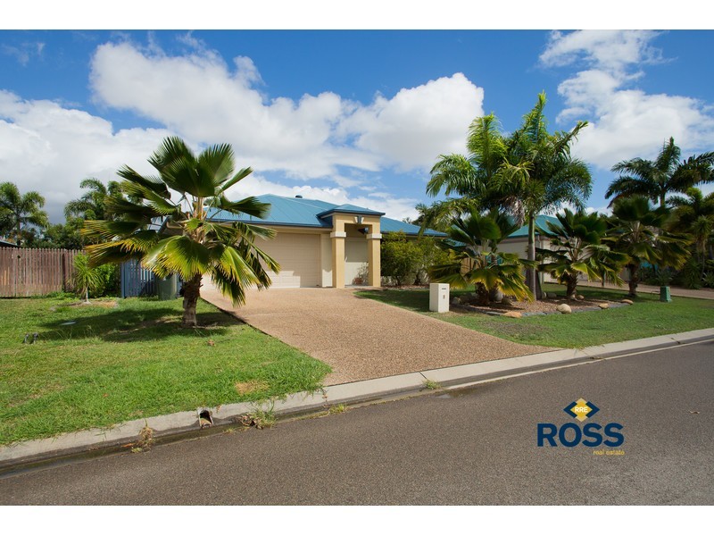 8 Sullivan Place, Kirwan QLD 4817